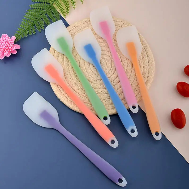 Silicone Non-Stick Pastry Scraper & Spatula