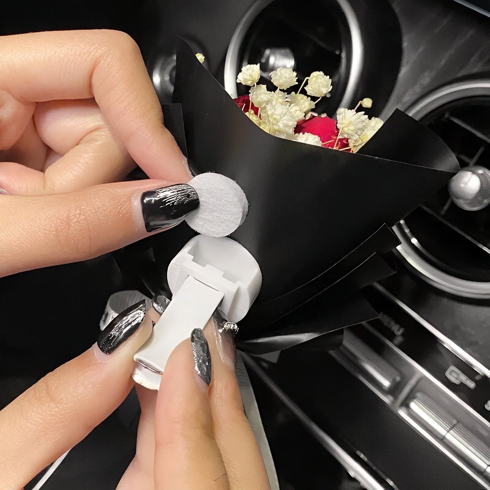 SHOP - Eternal Bouquet Air Freshener - Scent Pods Included - Housebia